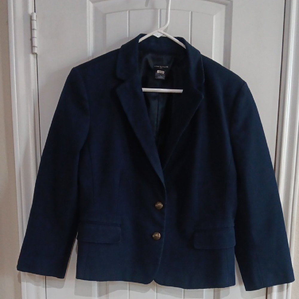 Vtg Ann Taylor Dark Nvy 2 Crested Goldtone Button Close Notched Lapel Blazer